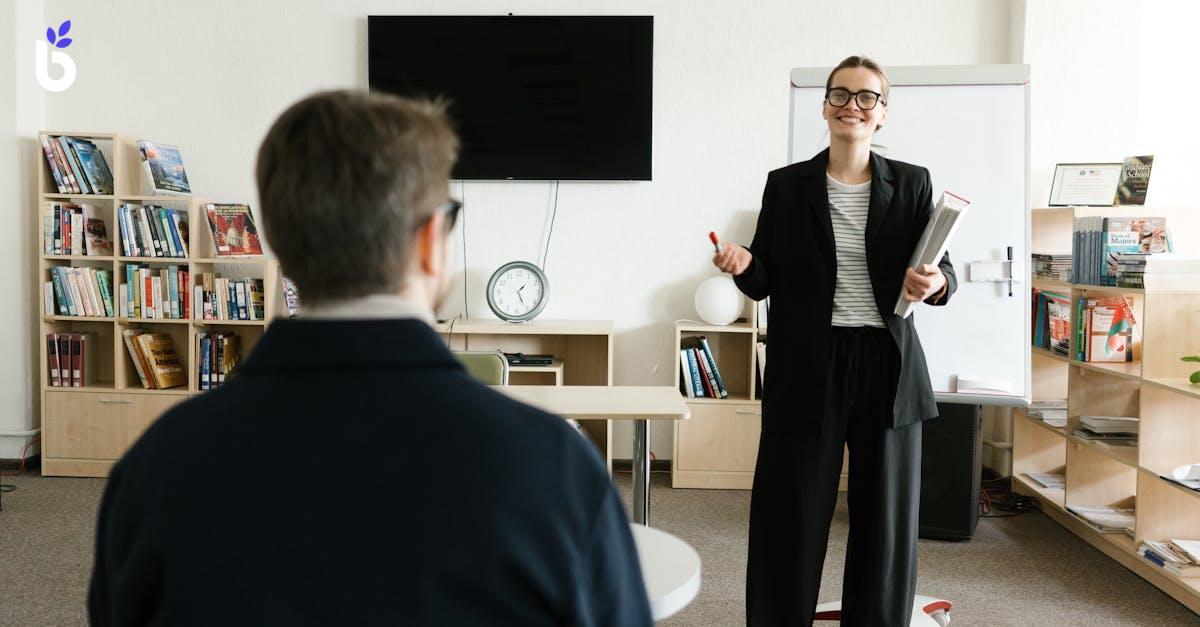 WHAT IS A HUMAN RESOURCE MANAGEMENT SYSTEM?