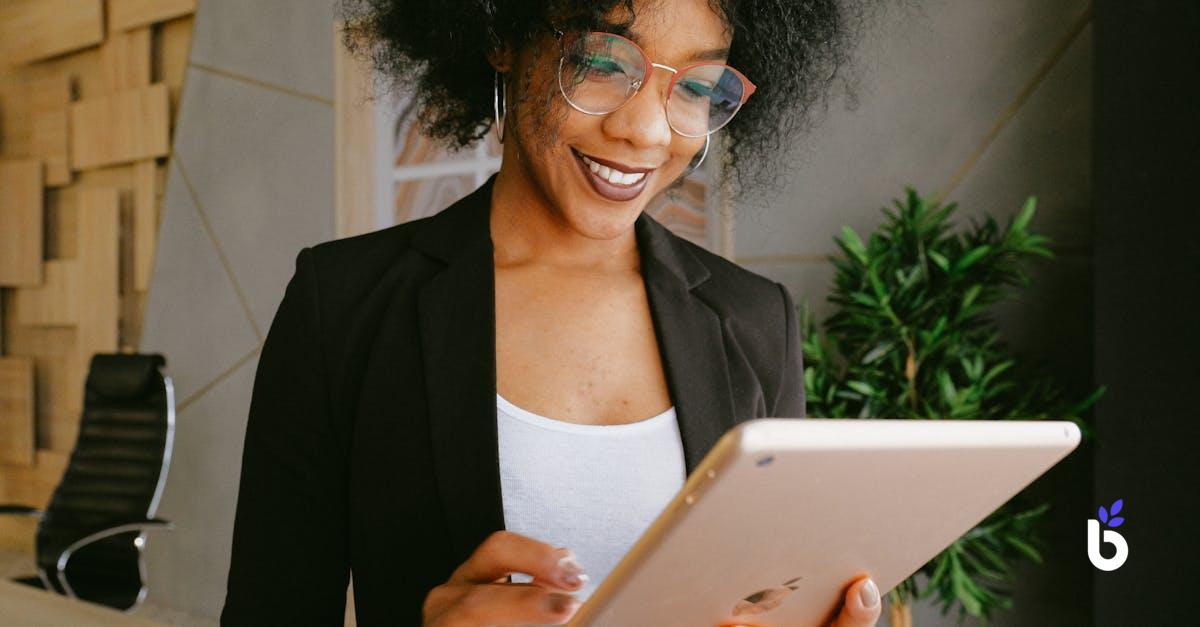 ASSOCIATE BRAND MANAGER JOB DESCRIPTION - BIZCRM APP