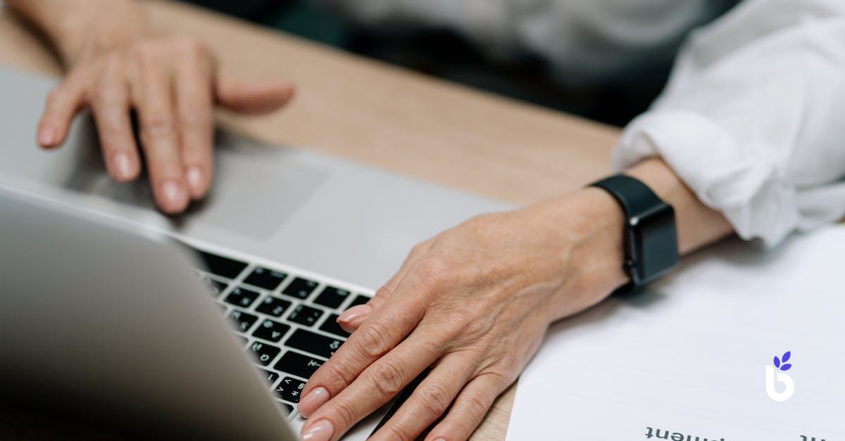 DIRECTOR OF BUSINESS DEVELOPMENT JOB DESCRIPTION - BIZCRM APP